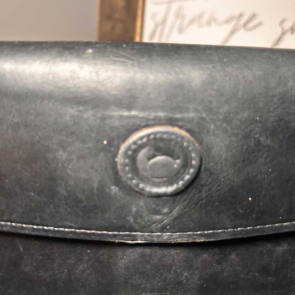 Vintage Dooney & Bourke polished Black Leather wallet/checkbook organizer - Picture 10 of 13